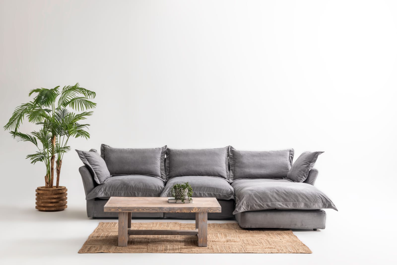 Sıcak ve Mutlu Mekanlar Tasarlıyoruz